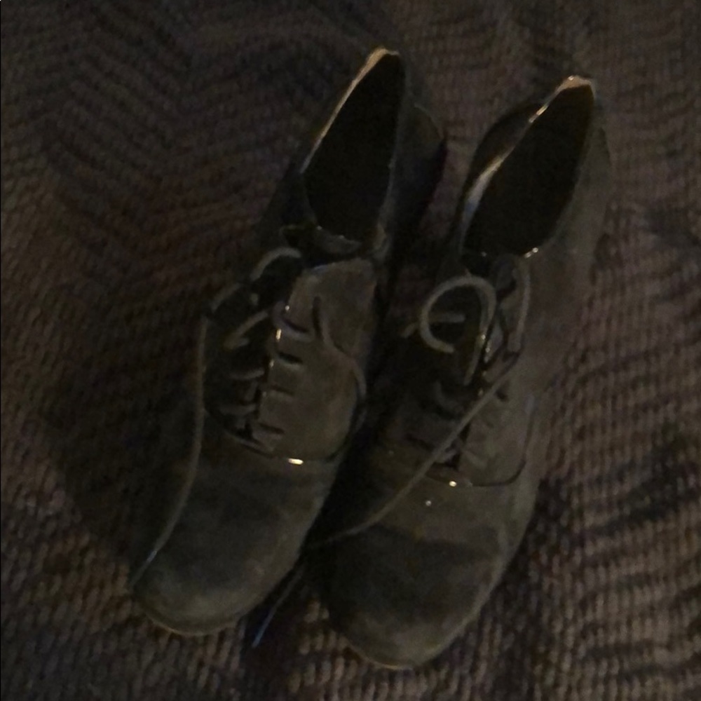 Circa Joan & David lace up oxford pumps